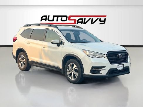 Used 2021 Subaru Ascent Premium w/ Convenience Package AWD/4WD image 1