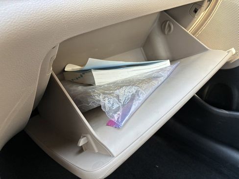 Used 2017 Hyundai Elantra SE w/ SE A/T Tech Package 03 image 14