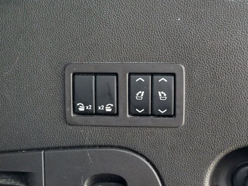 Used 2015 Chevrolet Tahoe LTZ image 63