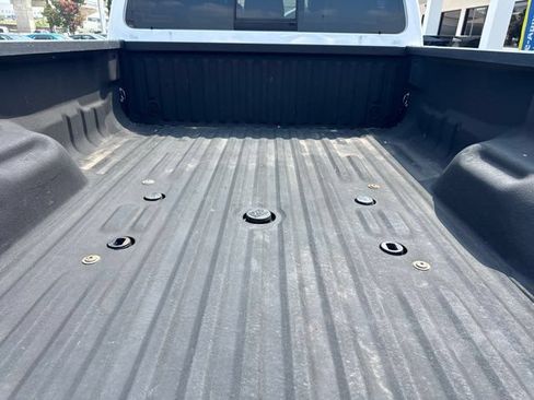 Used 2016 Ford F350 Lariat w/ Lariat Ultimate Package AWD/4WD image 24