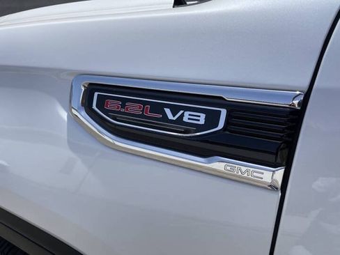 Used 2021 GMC Sierra 1500 Denali w/ Denali Ultimate Package AWD/4WD image 9