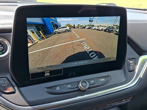 Used 2023 Chevrolet Blazer LT w/ Convenience Package FWD image 18
