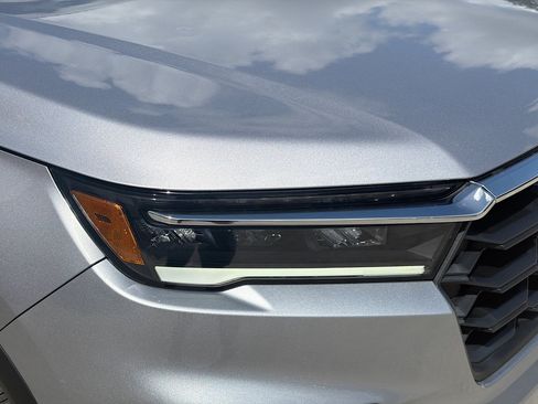 Certified 2025 Honda Pilot EX-L image 34