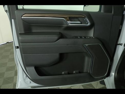 Certified 2024 Chevrolet Silverado 1500 LT AWD/4WD image 24