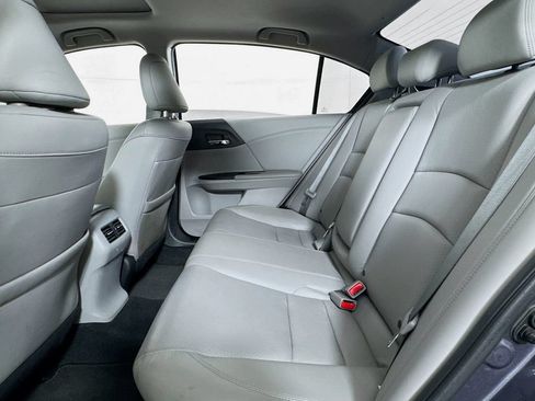 Used 2015 Honda Accord EX-L image 9
