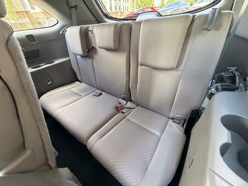 Used 2017 Toyota Highlander LE AWD/4WD image 22