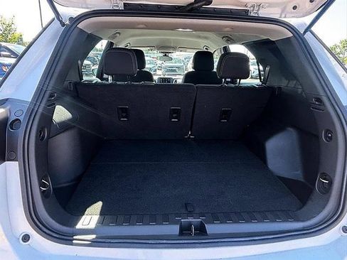 Used 2023 Chevrolet Equinox LS FWD image 31