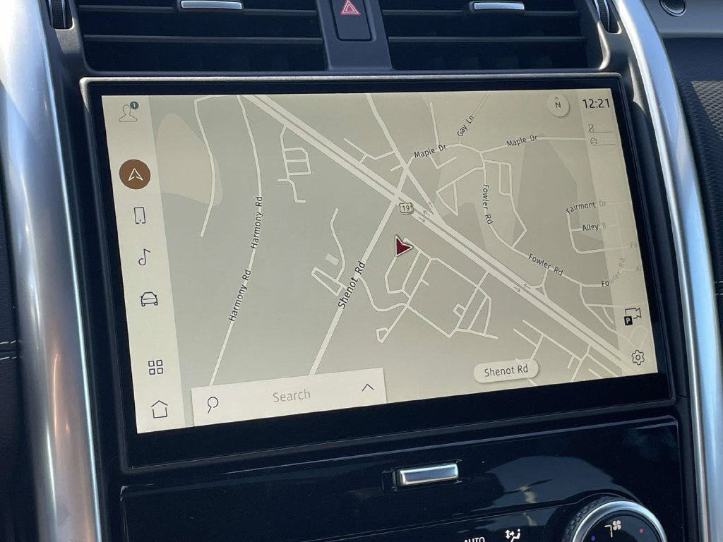 New 2026 Land Rover Discovery Limited Edition AWD/4WD image 19