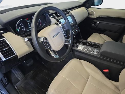 Used 2018 Land Rover Discovery SE AWD/4WD image 20