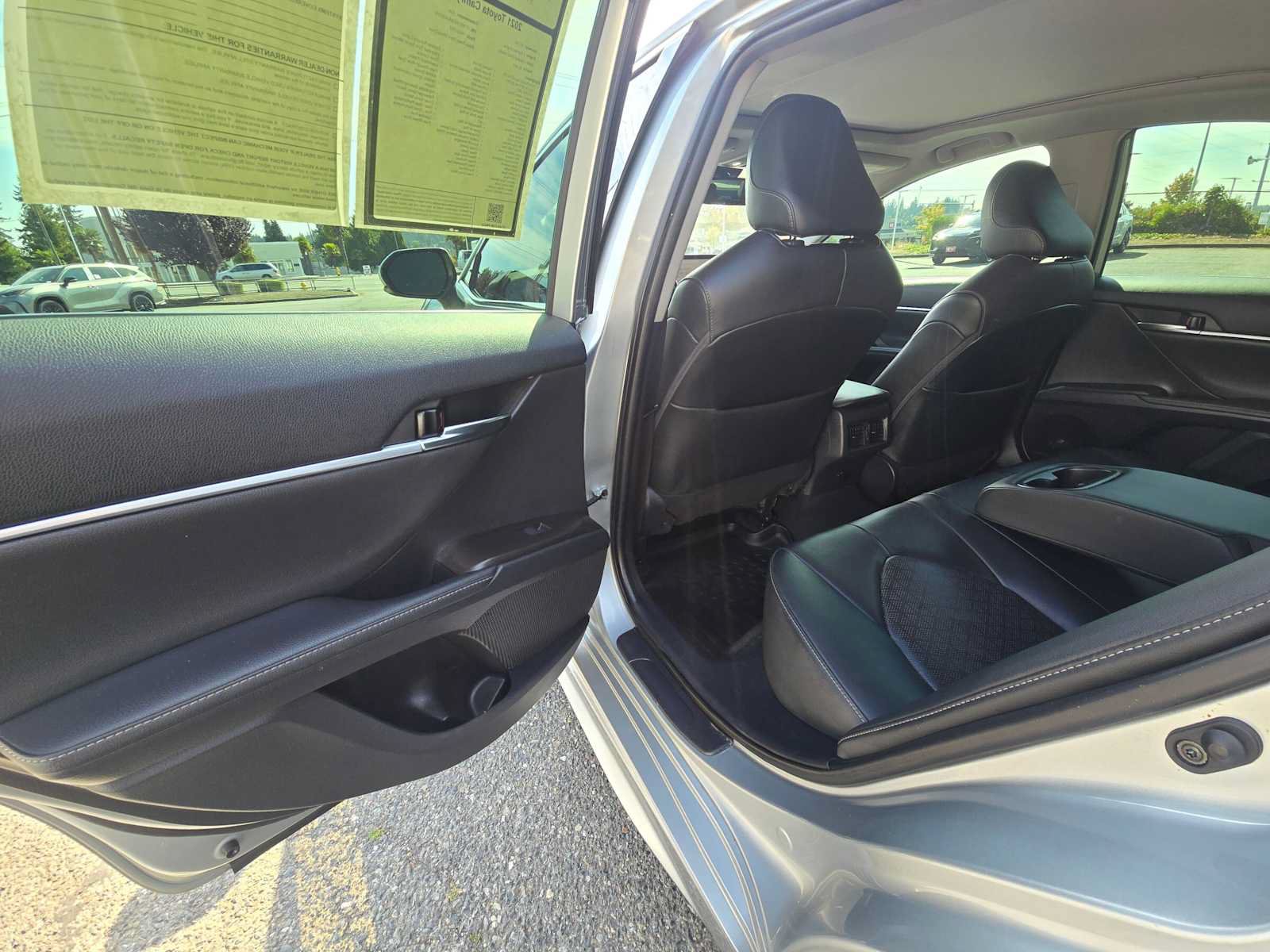 Used 2021 Toyota Camry XSE FWD image 15