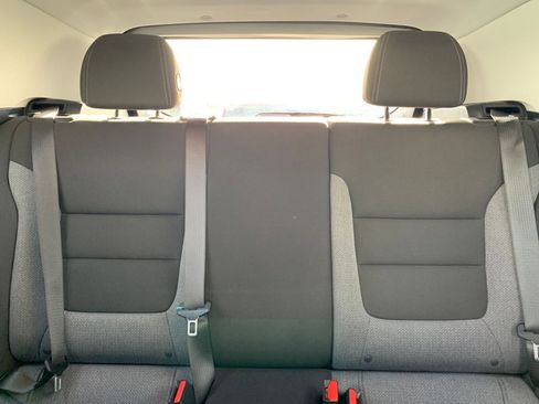 Used 2025 Chevrolet TrailBlazer LT image 36