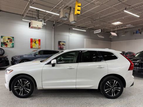 Used 2018 Volvo XC60 T6 Momentum w/ Advanced Package image 2