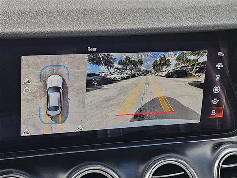 Used 2022 Mercedes-Benz E 350 Sedan image 14