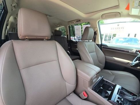 Used 2020 Lexus GX 460 Premium AWD/4WD image 21