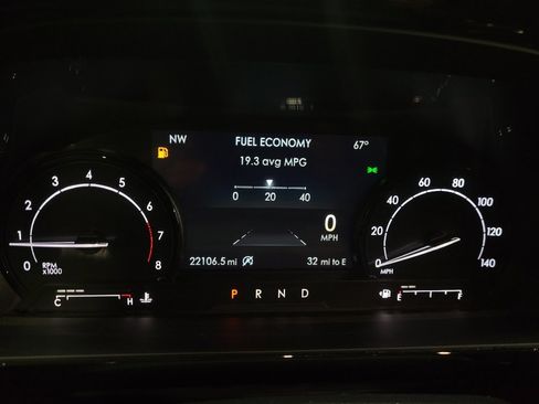 Used 2022 Lincoln Corsair AWD w/ Equipment Group 101A image 23