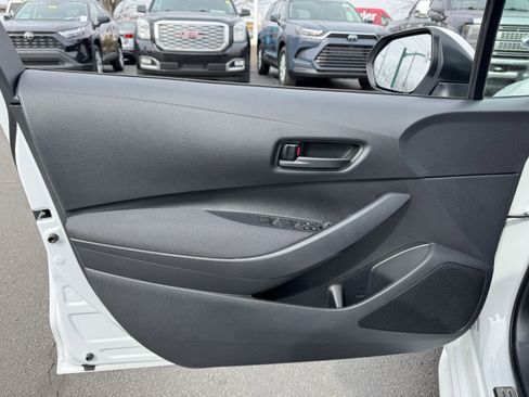 Used 2024 Toyota Corolla LE image 23