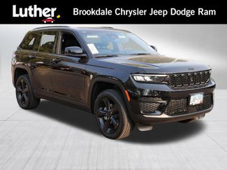 Used 2023 Jeep Grand Cherokee Altitude AWD/4WD video 1
