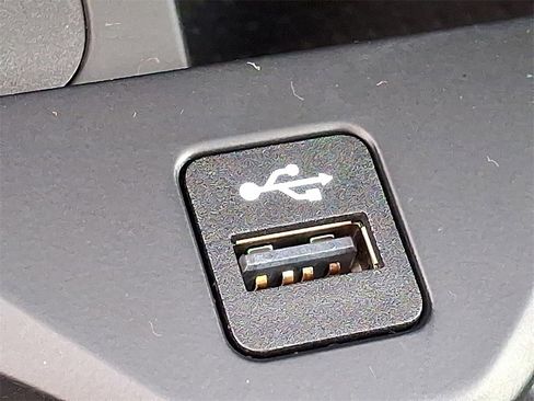 Used 2025 BMW X5 M60i image 28