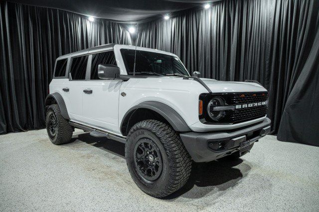 Used 2022 Ford Bronco Wildtrak AWD/4WD image 3