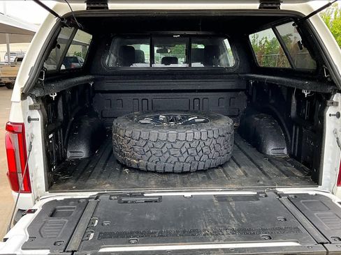 Used 2024 Ford F150 King Ranch w/ FX4 Off-Road Package AWD/4WD image 31