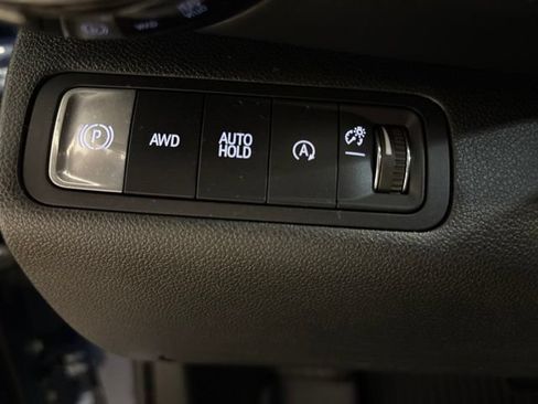 Used 2026 Chevrolet Equinox LT w/ Convenience Package II AWD/4WD image 14