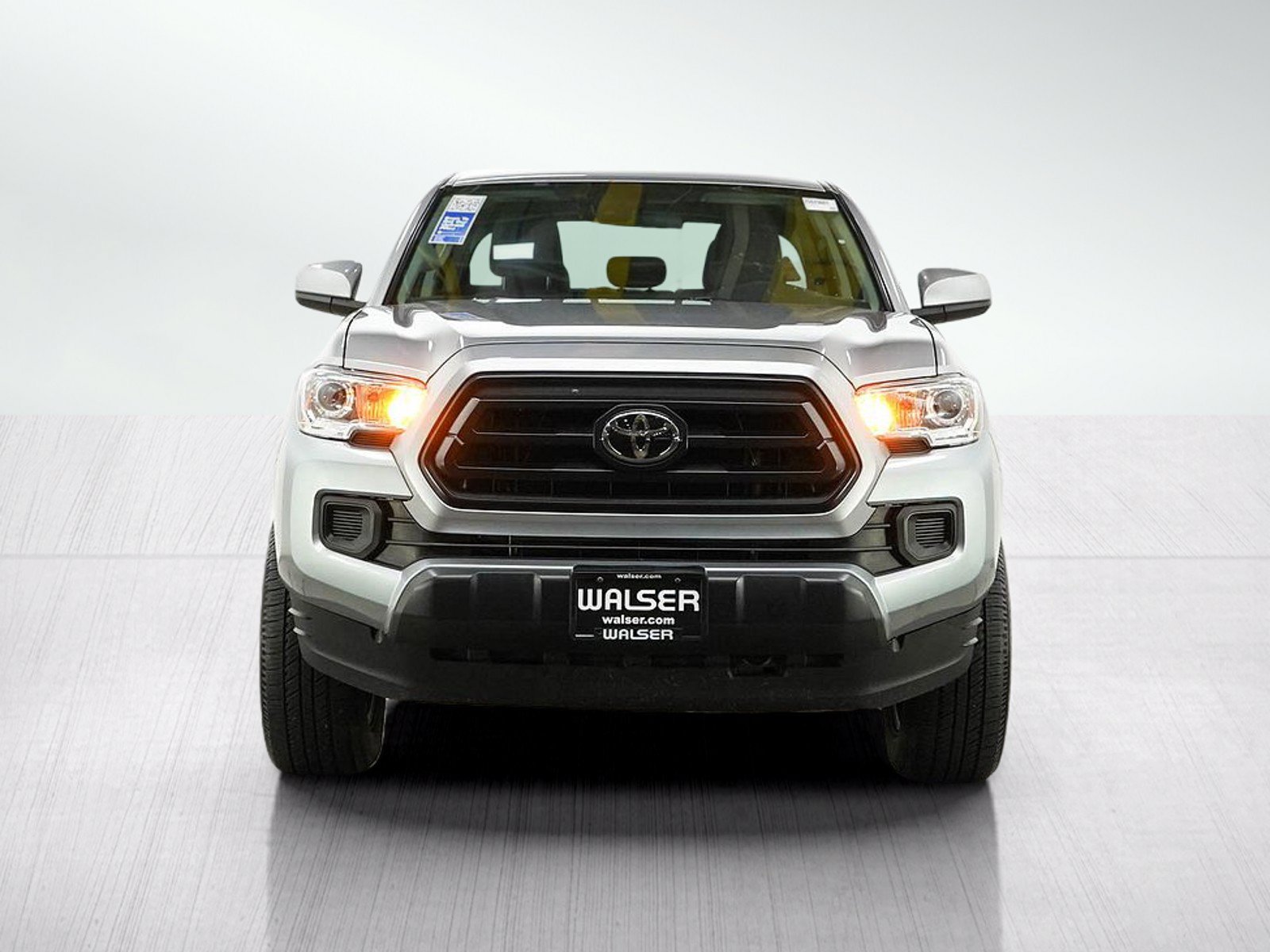 Used 2021 Toyota Tacoma SR AWD/4WD image 8