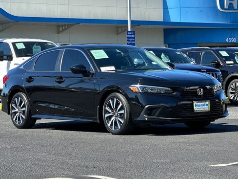 Used 2024 Honda Civic EX image 7
