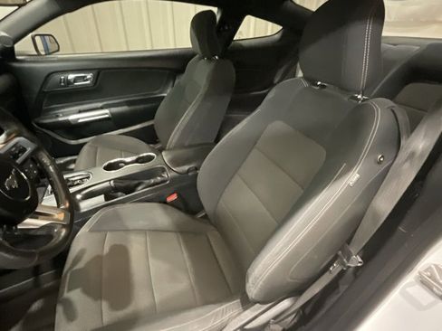 Used 2015 Ford Mustang Coupe w/ Equipment Group 051A image 10