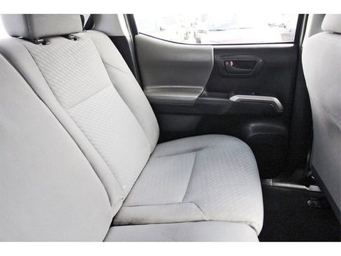 Used 2020 Toyota Tacoma SR5 image 10