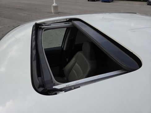 Used 2017 Honda Ridgeline RTL-E image 3