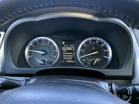 Used 2019 Toyota Highlander XLE image 25