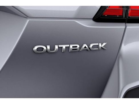 New 2025 Subaru Outback Limited image 12