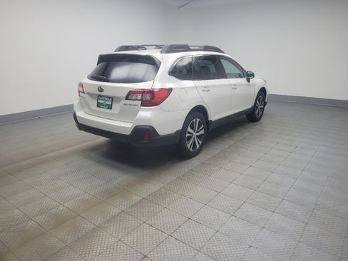 Used 2019 Subaru Outback 2.5i Limited AWD/4WD image 10