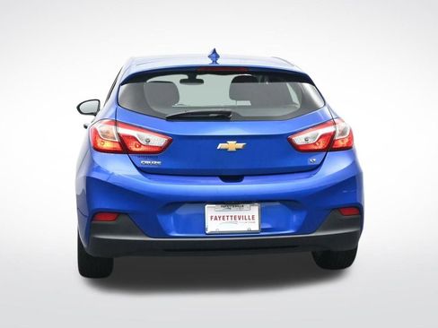 Used 2017 Chevrolet Cruze LT w/ Convenience Package image 9