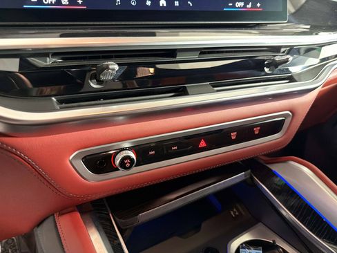 Used 2025 BMW X6 M Competition AWD/4WD image 42