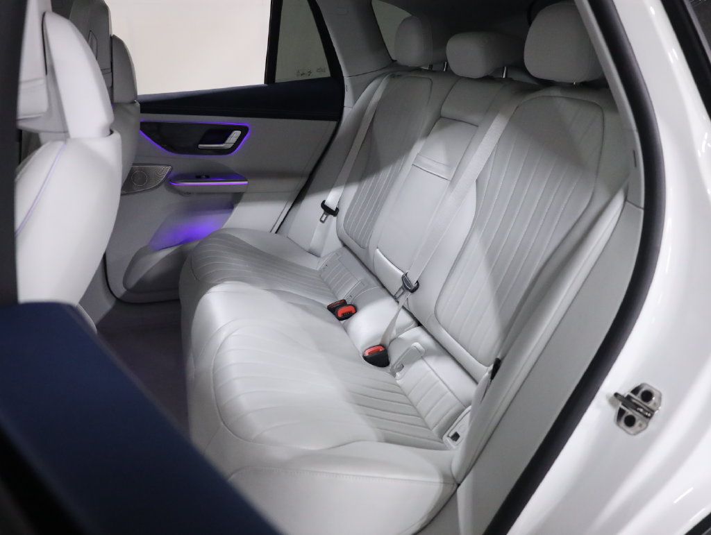 Certified 2023 Mercedes-Benz EQE 500 4MATIC SUV image 43