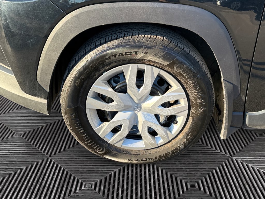 Certified 2025 Toyota Corolla Cross L AWD/4WD image 14