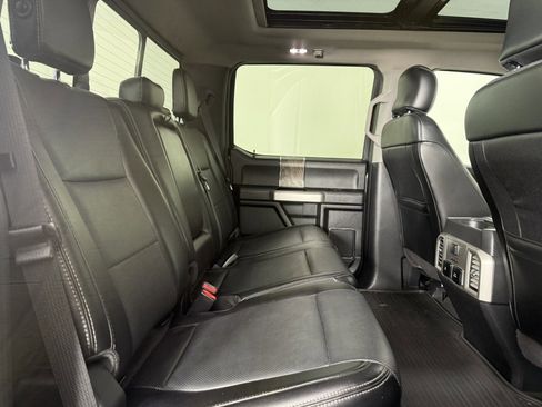 Used 2017 Ford F250 Lariat w/ Lariat Ultimate Package AWD/4WD image 14