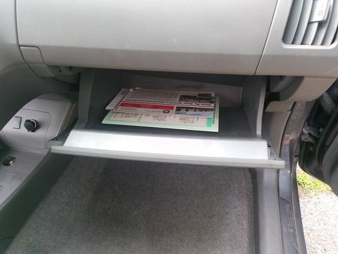 Used 2011 Toyota Prius Two FWD image 23
