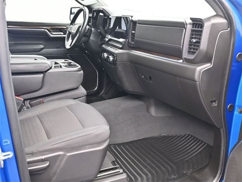 Used 2024 GMC Sierra 1500 Elevation image 10