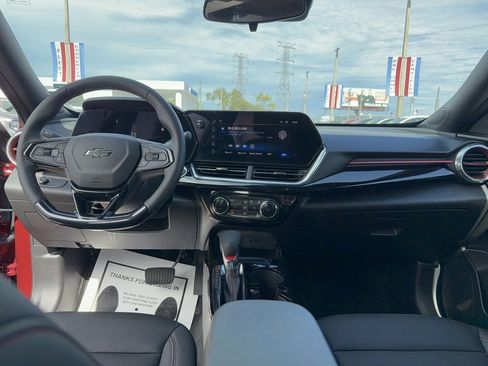 Used 2024 Chevrolet Trax RS w/ Driver Confidence Package image 27