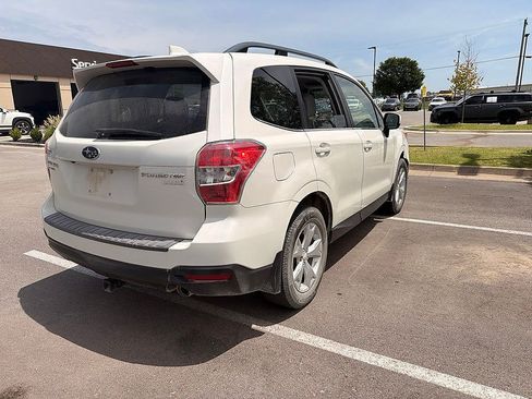 Used 2016 Subaru Forester 2.5i Limited AWD/4WD image 5