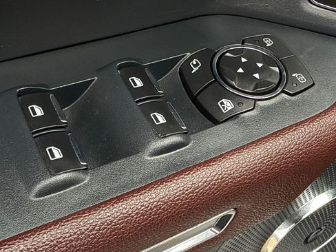 Used 2024 Ford Expedition Limited RWD image 21