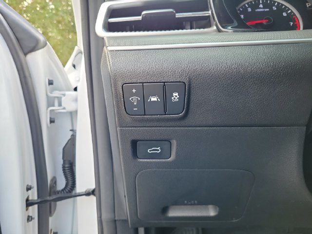 Used 2024 Kia K5 GT-Line w/ GT-Line Premium Package FWD image 22