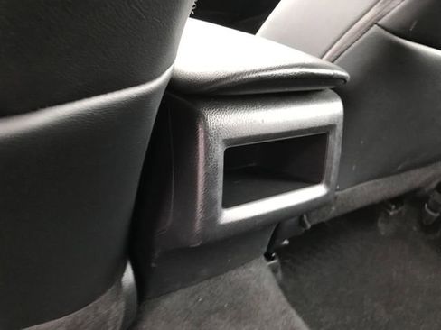 Used 2023 Toyota Camry SE FWD image 17
