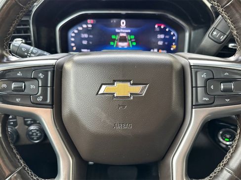 Used 2024 Chevrolet Silverado 3500 LTZ w/ LTZ Convenience Package image 23