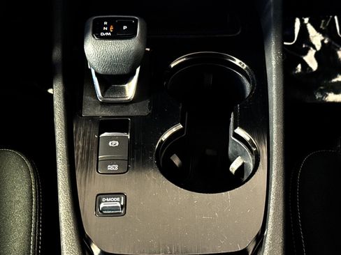 Used 2023 Nissan Rogue SV FWD image 21