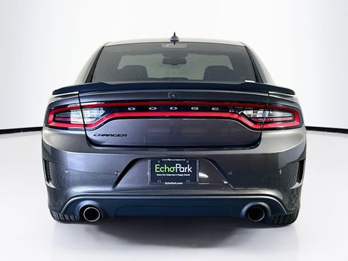 Used 2020 Dodge Charger Scat Pack RWD image 7