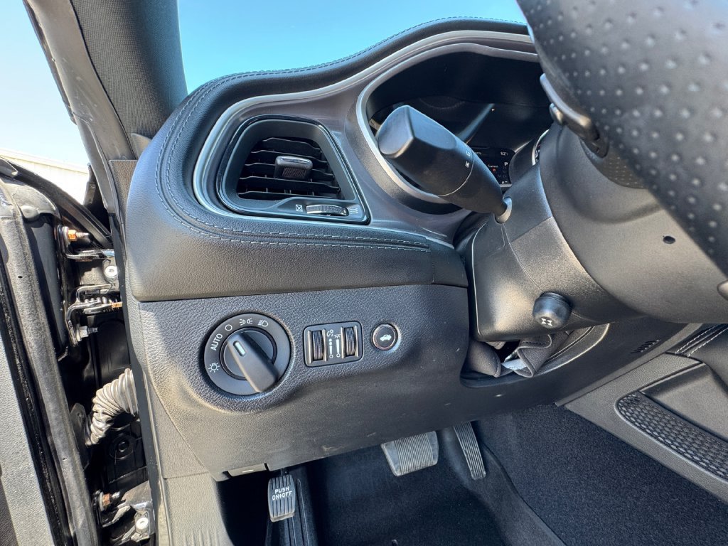 Used 2022 Dodge Challenger R/T Scat Pack RWD image 20