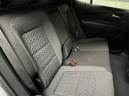 Used 2022 Chevrolet Equinox LT image 26